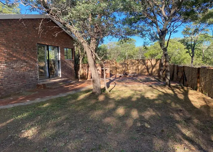 Vlakkieskraal Farmstay - Bushbaby House