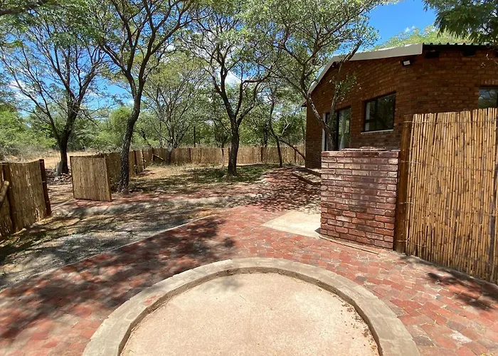 Vlakkieskraal Farmstay - Bushbaby House